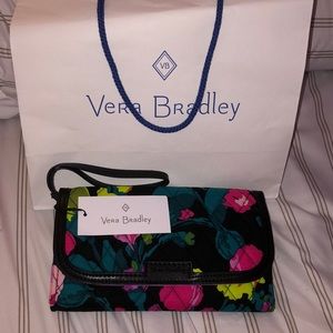 Vera Bradley hand bag
